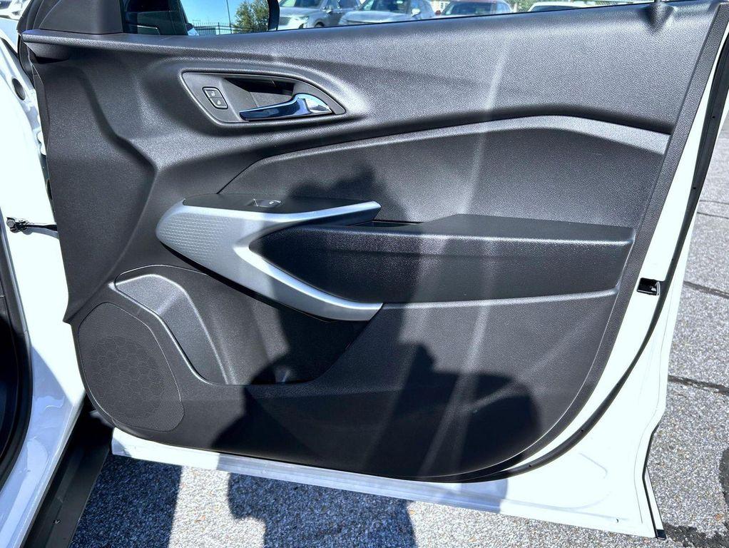 new 2026 Chevrolet Trax car, priced at $25,454