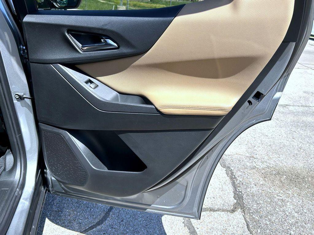 new 2026 Chevrolet Equinox car, priced at $35,017