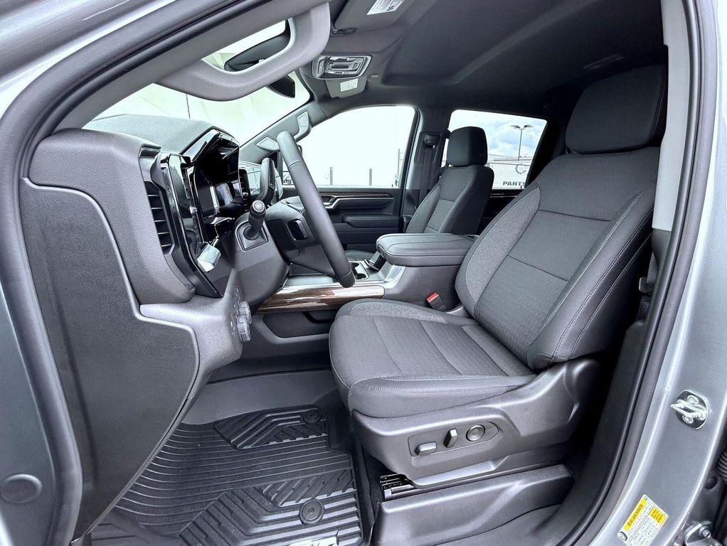new 2025 Chevrolet Silverado 2500 car, priced at $76,144