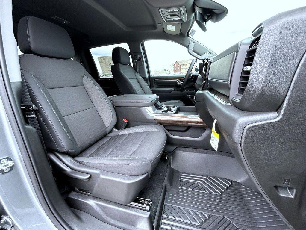 new 2025 Chevrolet Silverado 2500 car, priced at $76,144