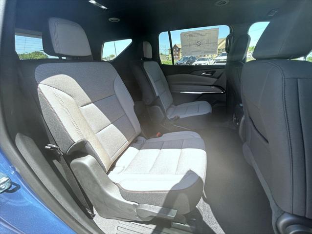 new 2025 Chevrolet Traverse car, priced at $44,449