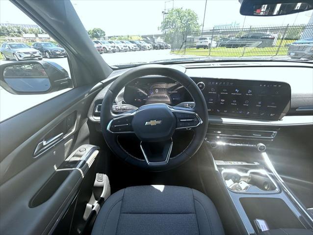 new 2025 Chevrolet Traverse car, priced at $44,449