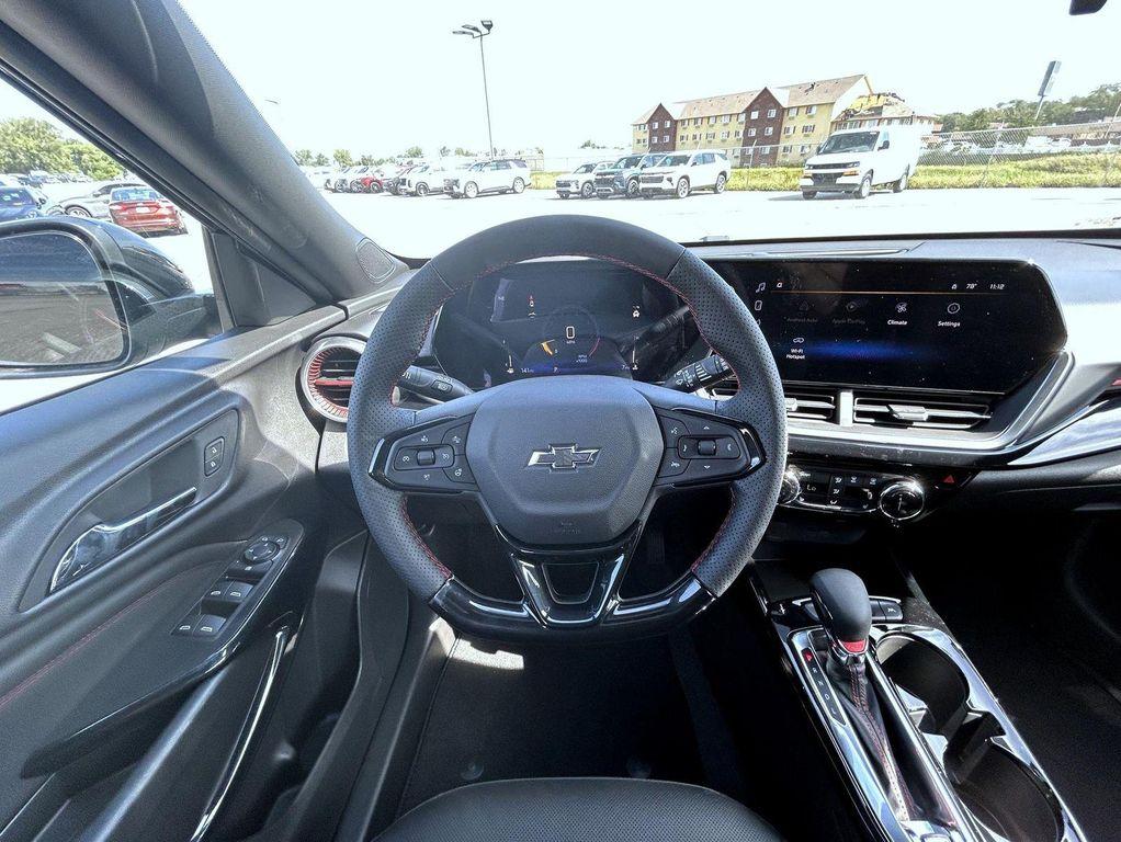 new 2025 Chevrolet Trax car, priced at $26,641
