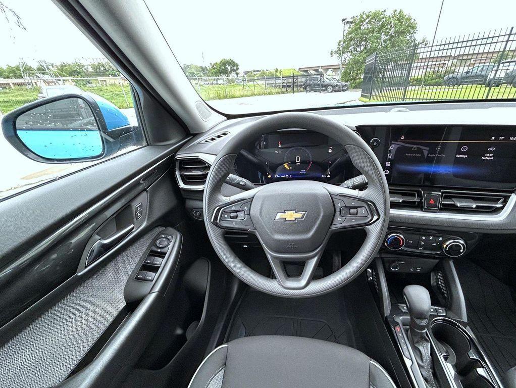 new 2026 Chevrolet TrailBlazer car, priced at $28,637