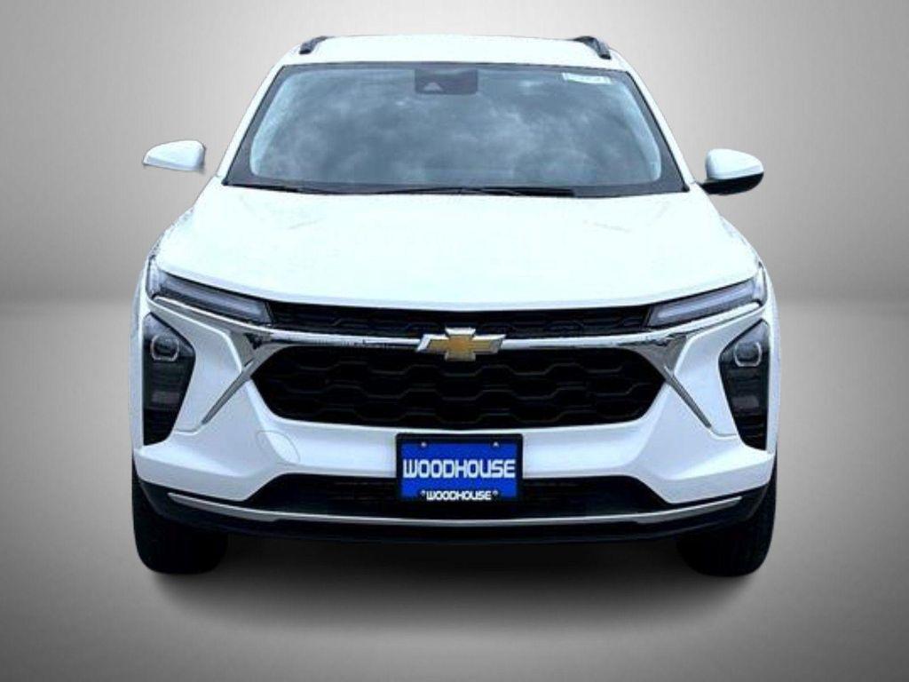 new 2025 Chevrolet Trax car, priced at $25,423
