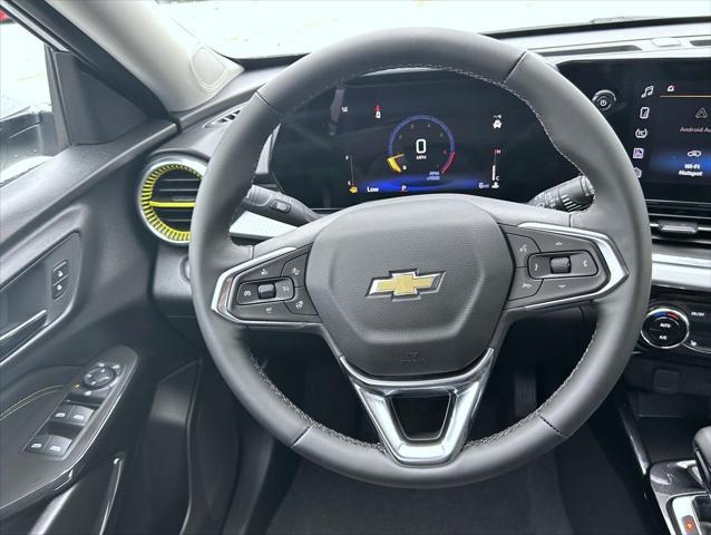 new 2025 Chevrolet Trax car, priced at $25,284