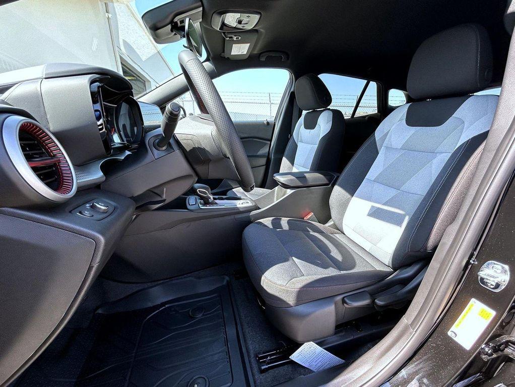 new 2025 Chevrolet Trax car, priced at $24,854