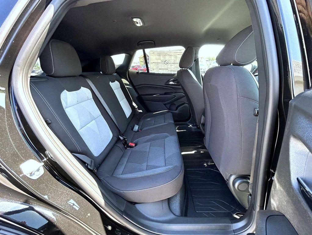 new 2025 Chevrolet Trax car, priced at $24,854