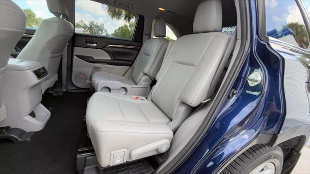 used 2015 Toyota Highlander car, priced at $17,900