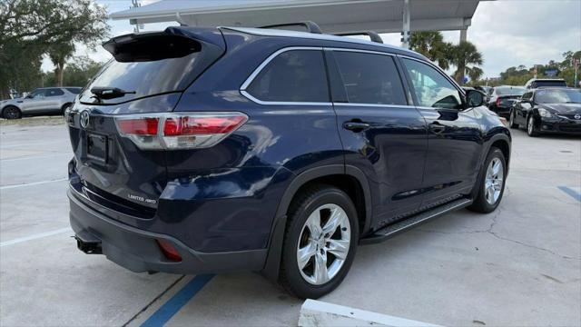 used 2015 Toyota Highlander car, priced at $17,900