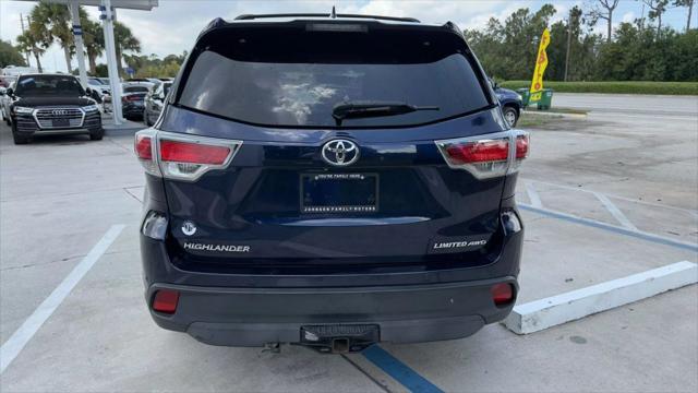 used 2015 Toyota Highlander car, priced at $17,900
