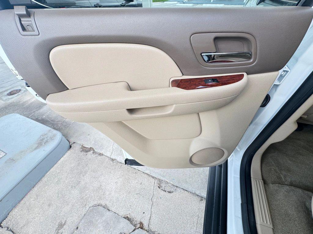 used 2014 Chevrolet Tahoe car, priced at $18,700