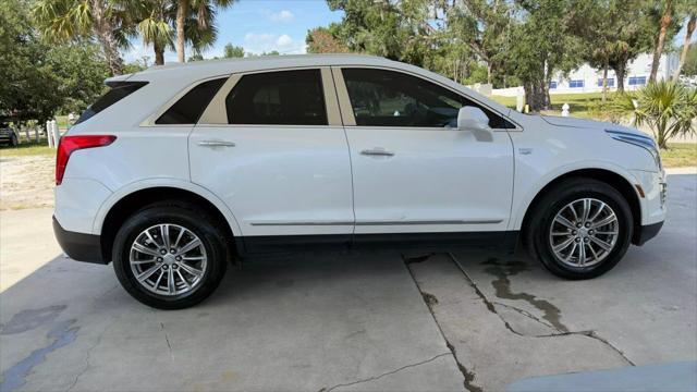 used 2017 Cadillac XT5 car, priced at $19,400