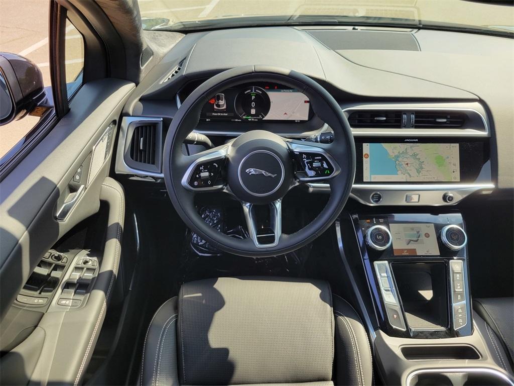 new 2024 Jaguar I-PACE car