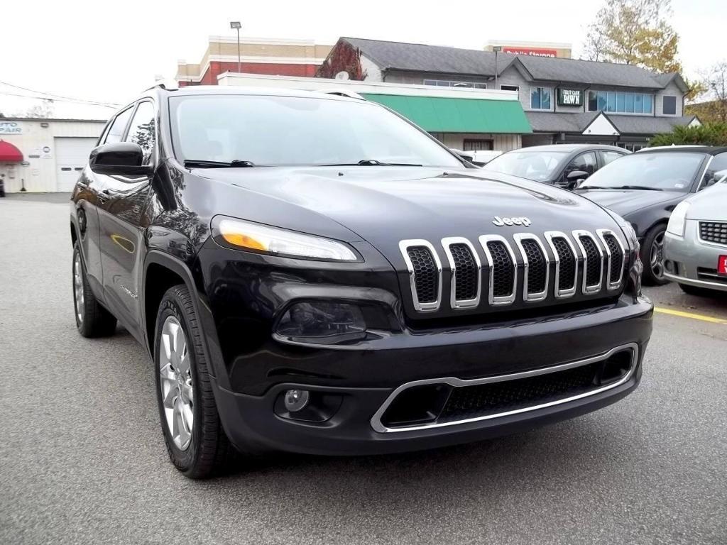 used 2016 Jeep Cherokee car, priced at $12,994
