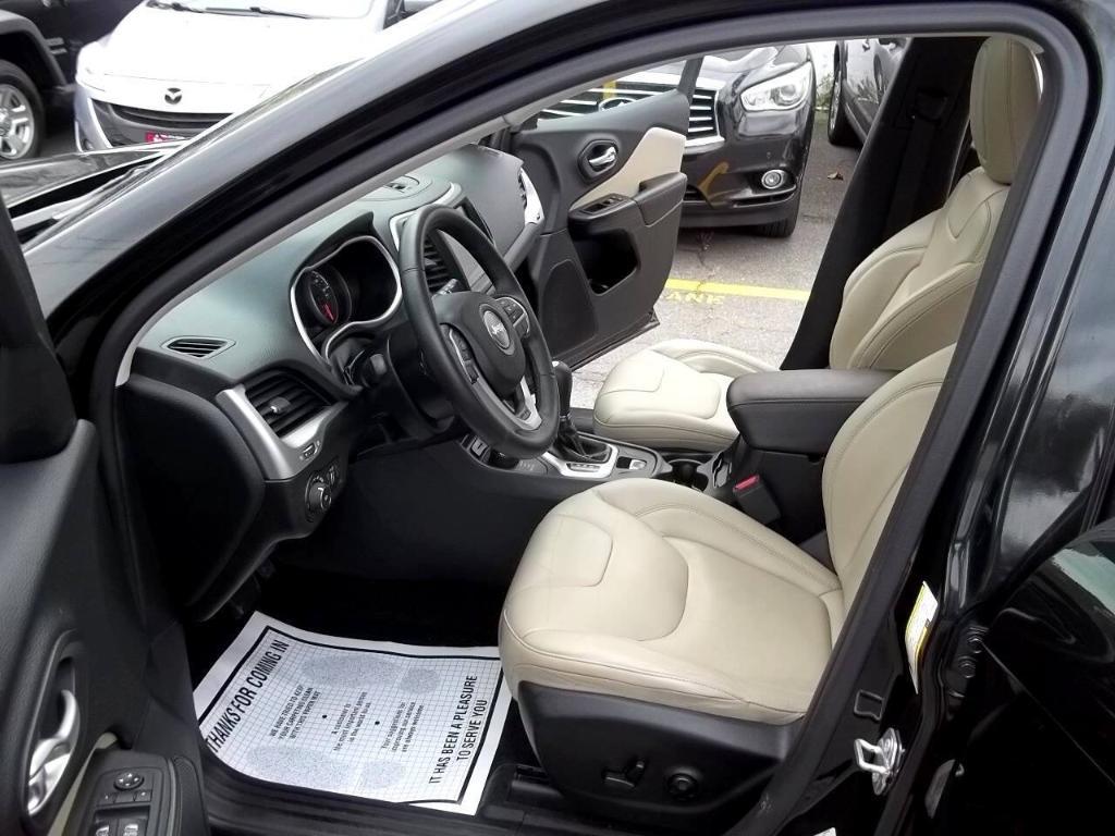 used 2016 Jeep Cherokee car, priced at $12,994