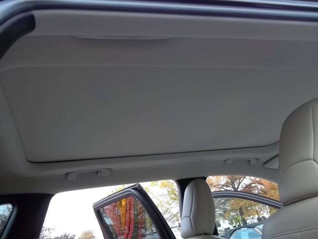 used 2016 Jeep Cherokee car, priced at $12,994