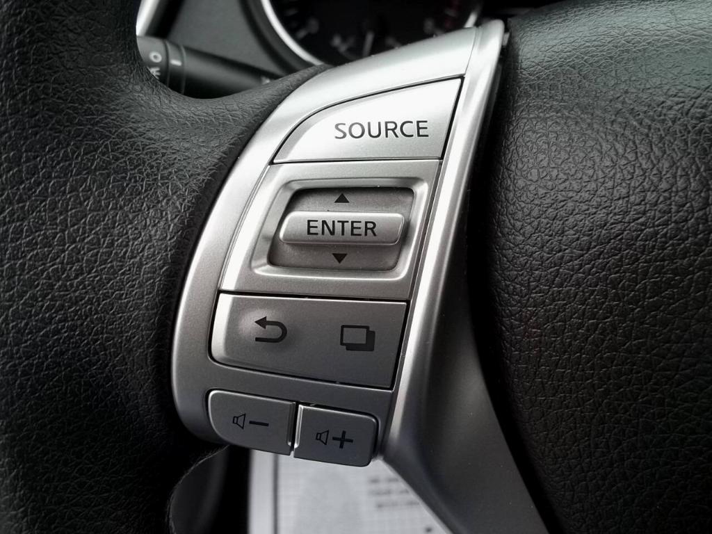 used 2014 Nissan Rogue car, priced at $10,994