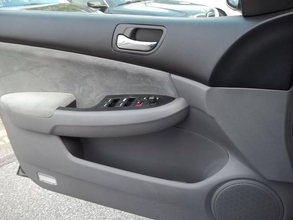 used 2004 Honda Accord car, priced at $8,994