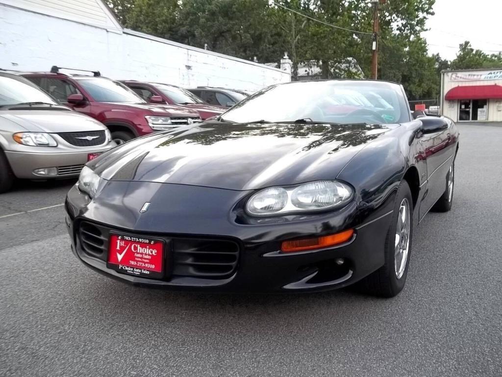 used 2000 Chevrolet Camaro car, priced at $10,994