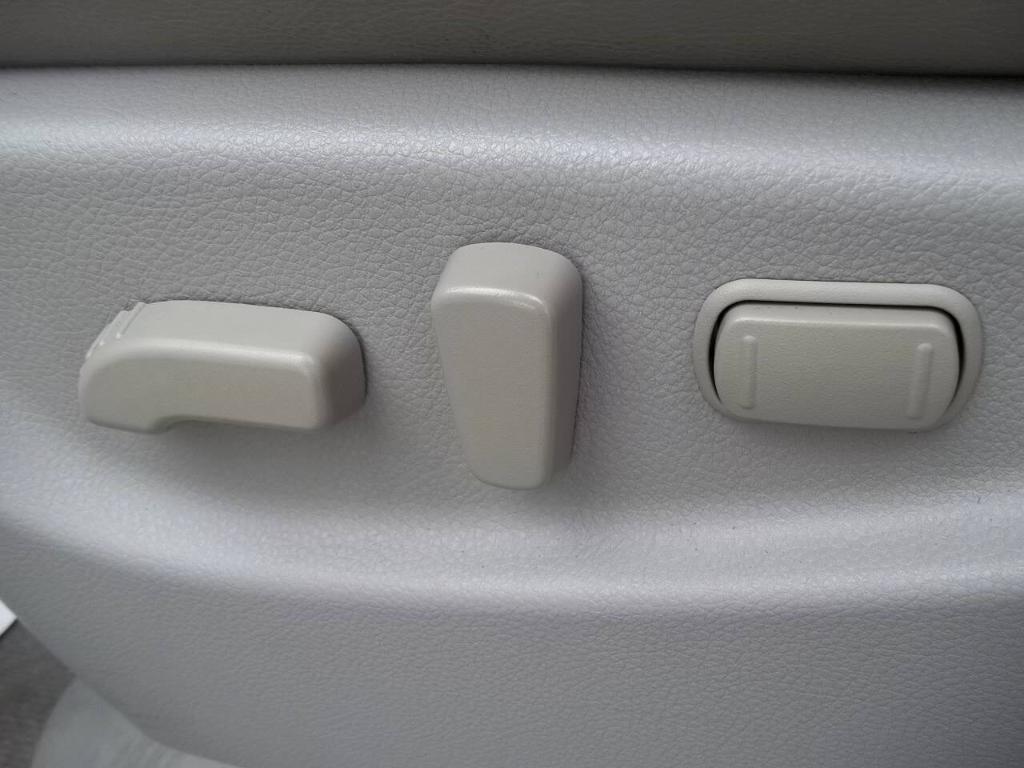 used 2015 Nissan Quest car, priced at $11,994