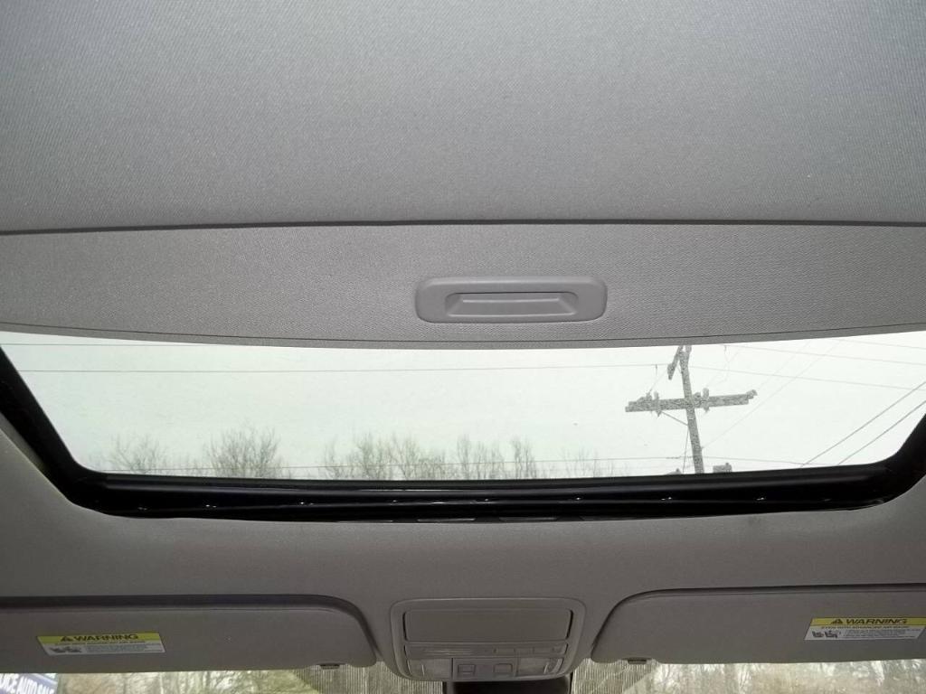 used 2015 Honda Odyssey car, priced at $7,994