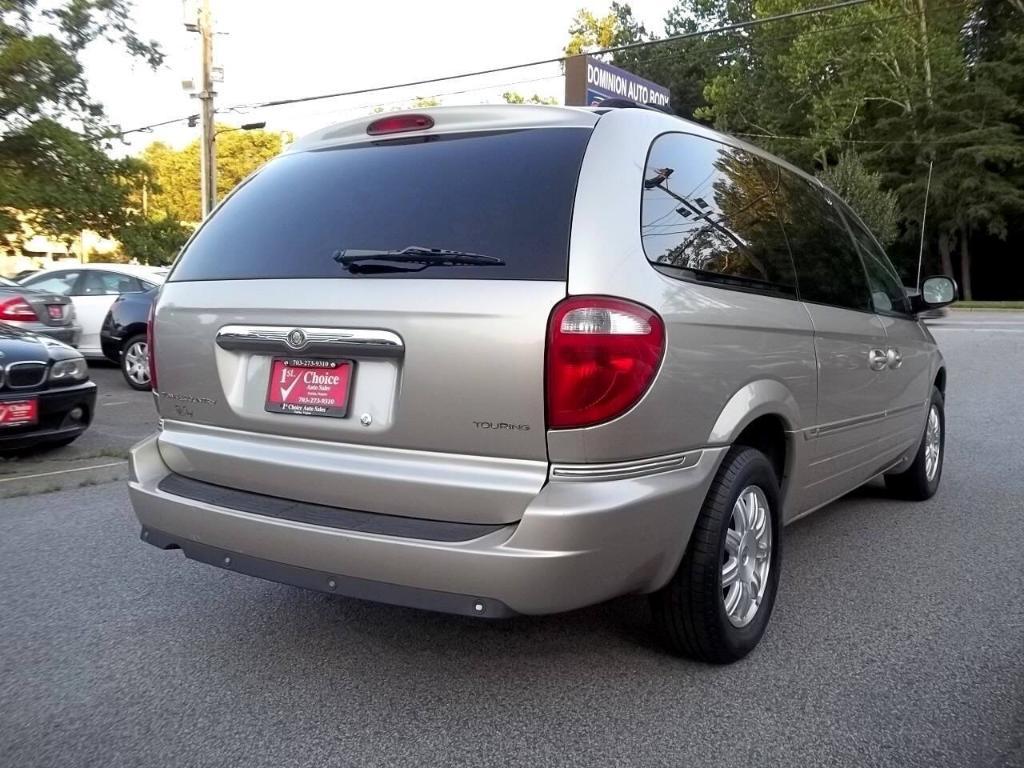 used 2007 Chrysler Town & Country car, priced at $10,994