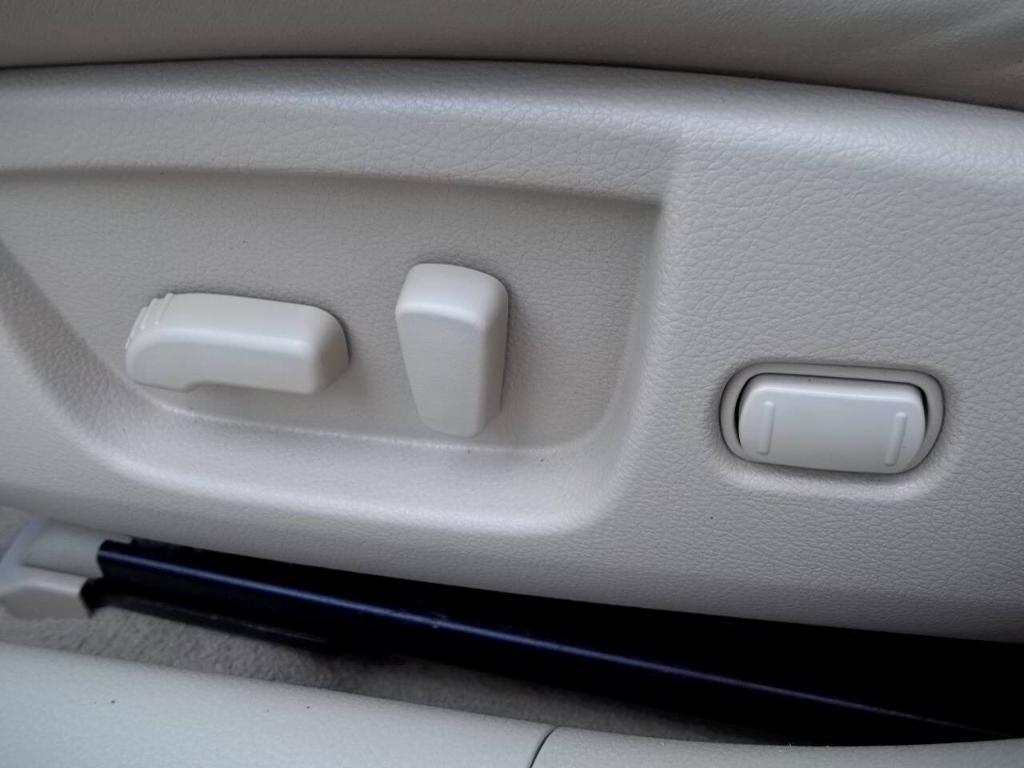 used 2011 Nissan Maxima car, priced at $9,994