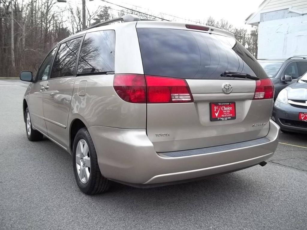 used 2005 Toyota Sienna car, priced at $7,994