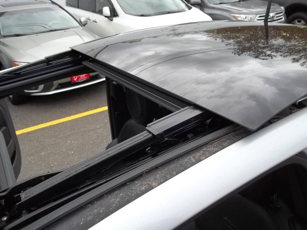 used 2012 FIAT 500 car, priced at $5,994