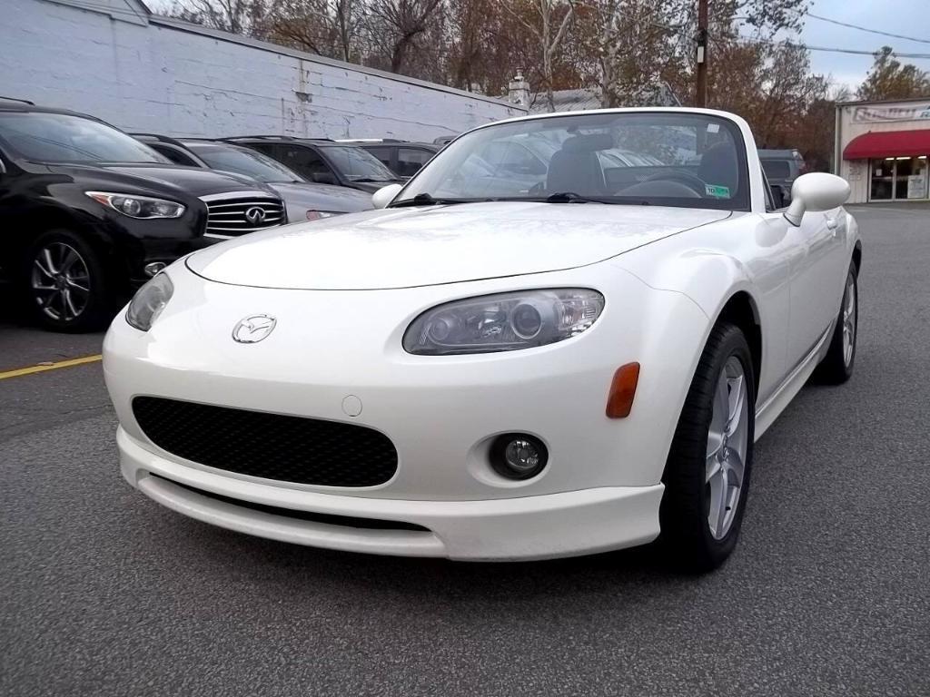used 2006 Mazda MX-5 Miata car, priced at $10,994