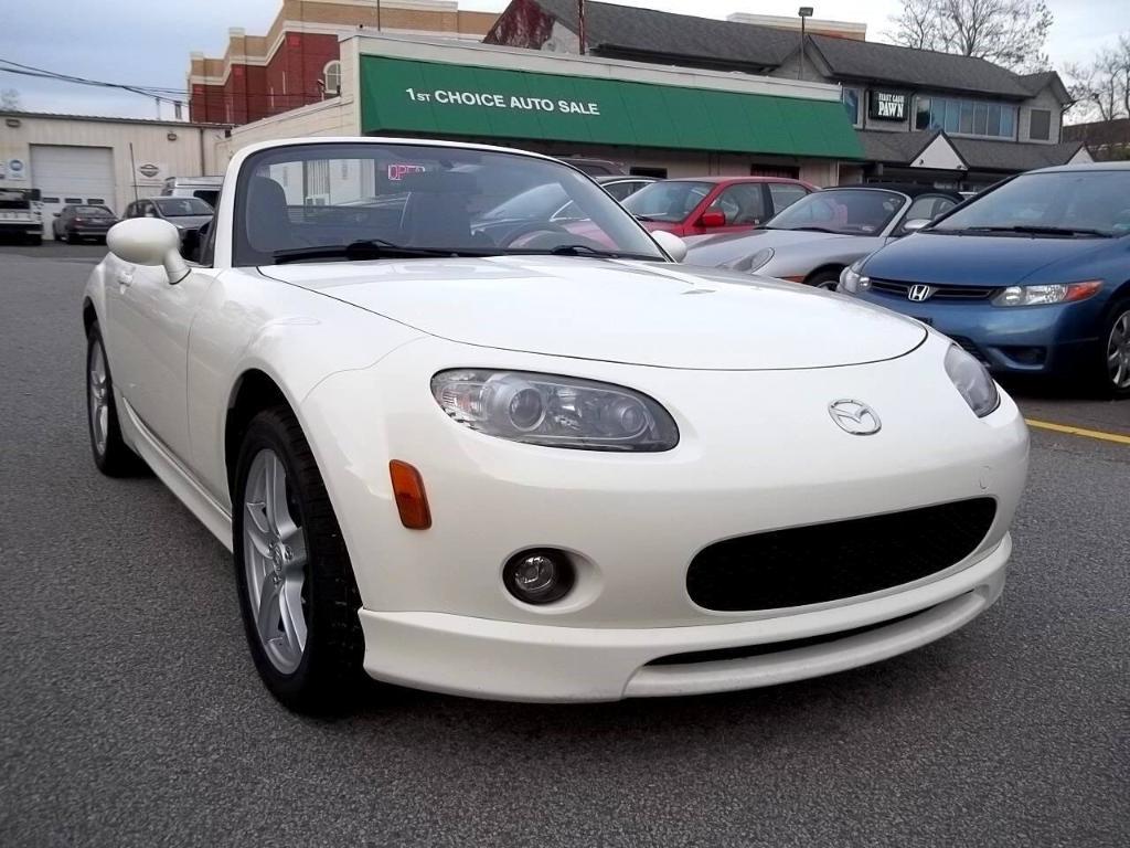 used 2006 Mazda MX-5 Miata car, priced at $10,994