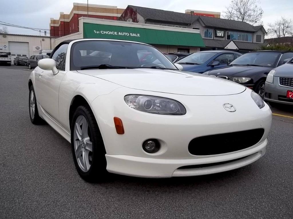 used 2006 Mazda MX-5 Miata car, priced at $10,994