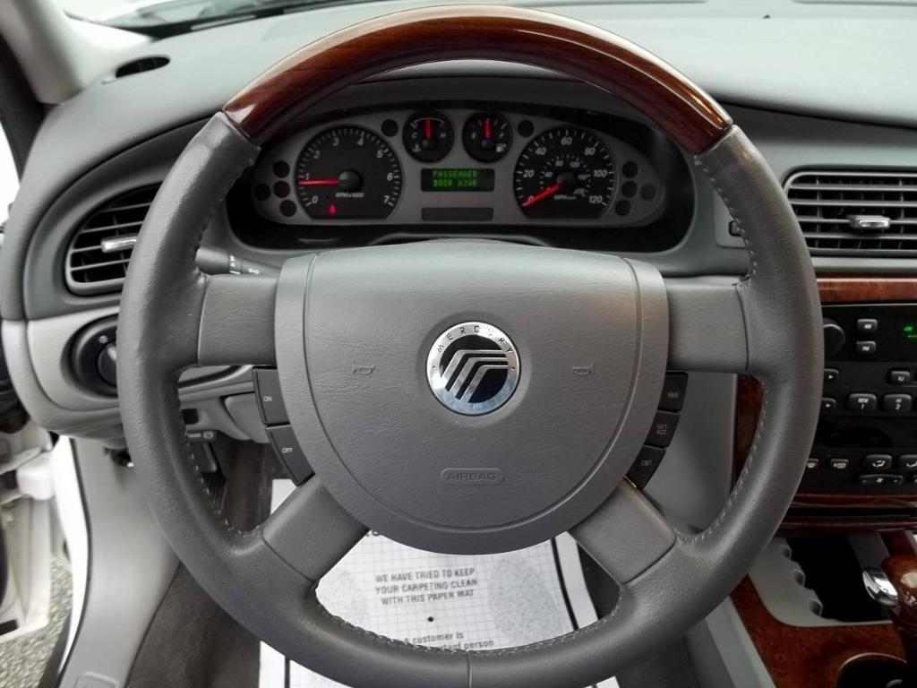used 2005 Mercury Sable car, priced at $5,994