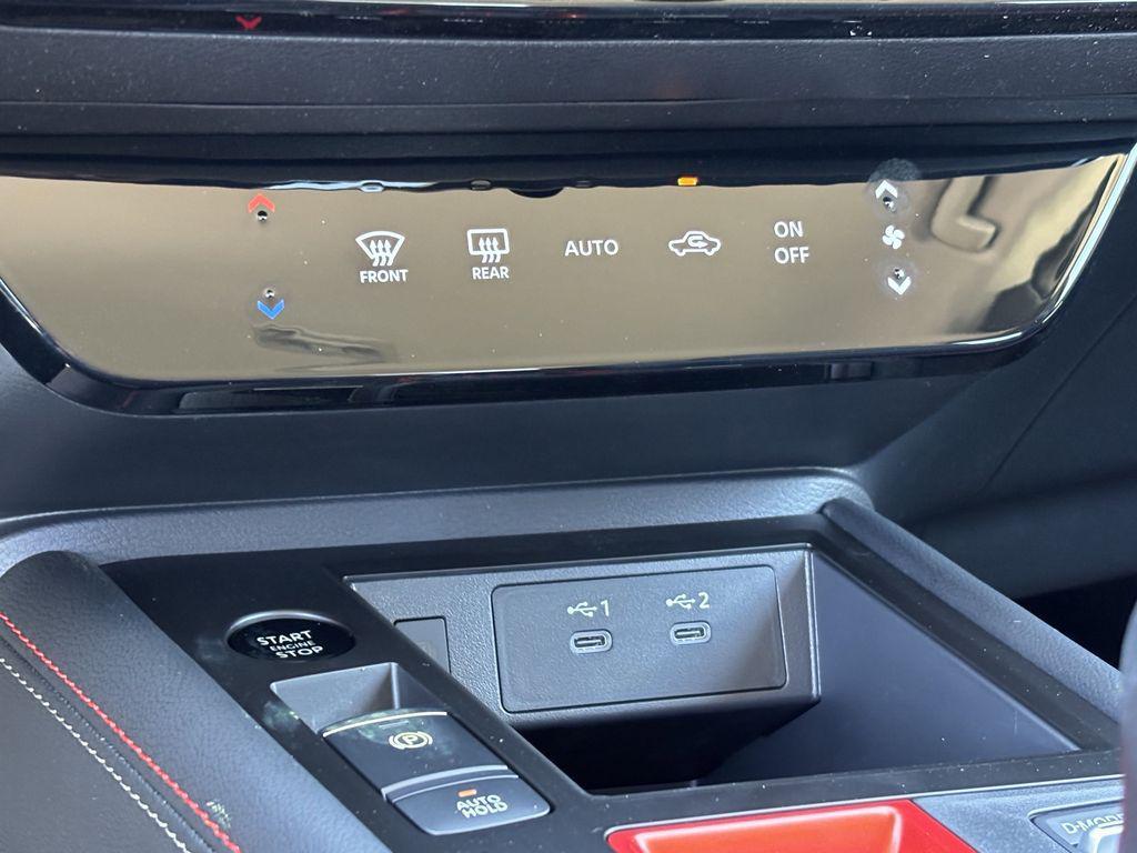 new 2025 Nissan Kicks car, priced at $30,305