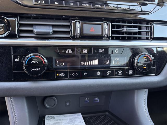 new 2025 Nissan Pathfinder car, priced at $41,418