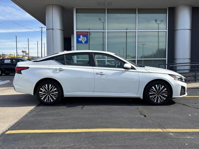 used 2023 Nissan Altima car, priced at $23,988