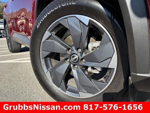 used 2024 Nissan Rogue car, priced at $24,798