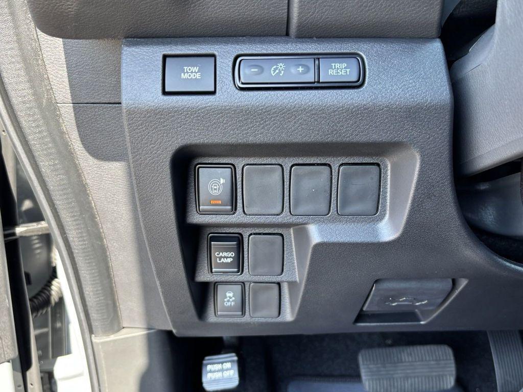 new 2025 Nissan Frontier car, priced at $45,250