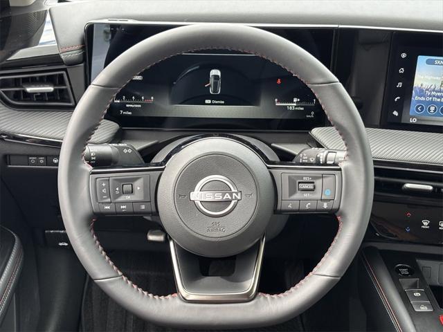 new 2025 Nissan Kicks car, priced at $29,431