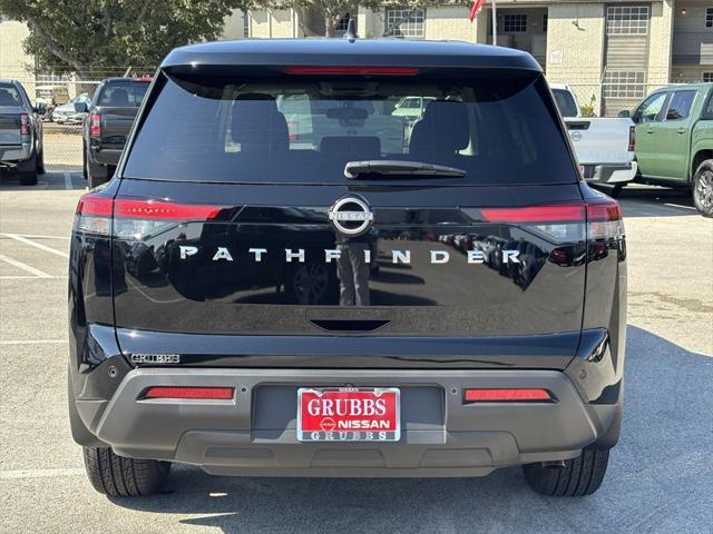 new 2025 Nissan Pathfinder car, priced at $35,010