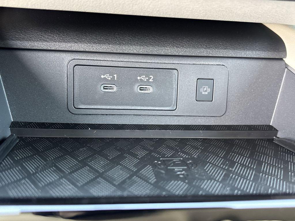new 2025 Nissan Murano car, priced at $45,760