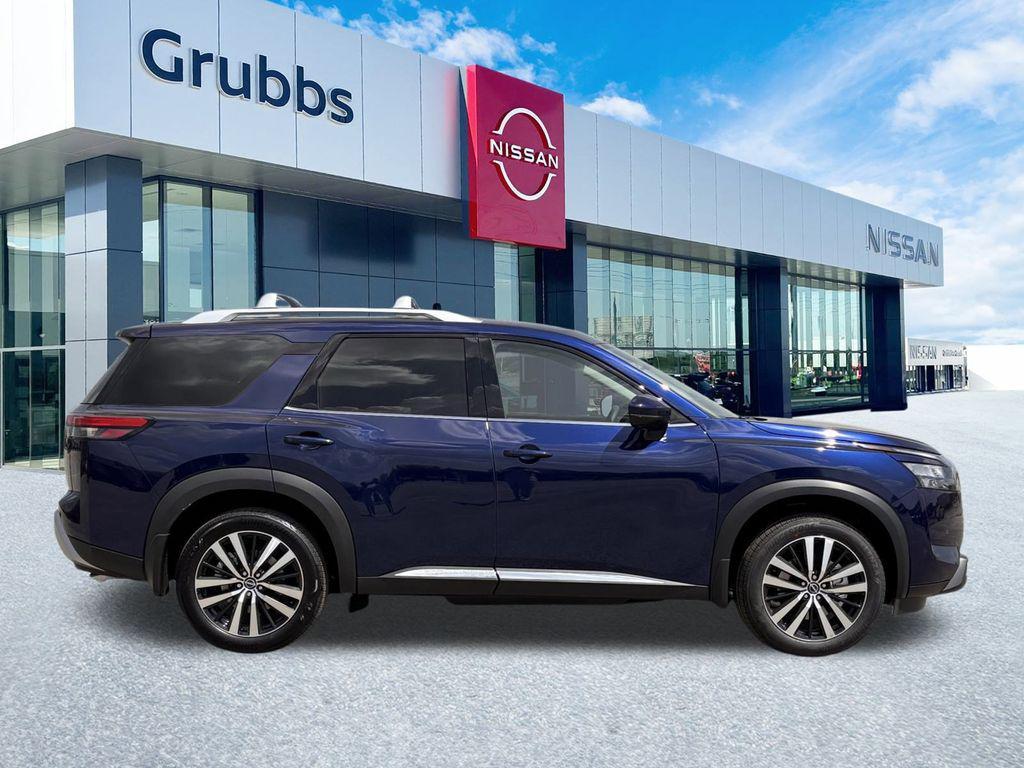new 2025 Nissan Pathfinder car, priced at $53,800