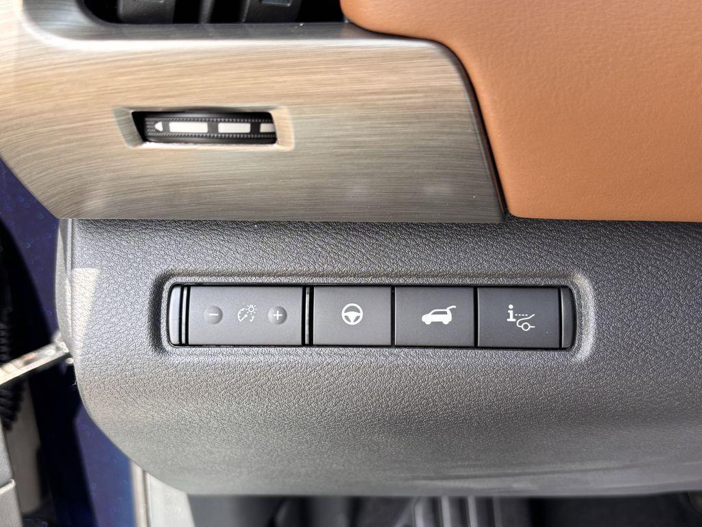 new 2025 Nissan Pathfinder car, priced at $53,800