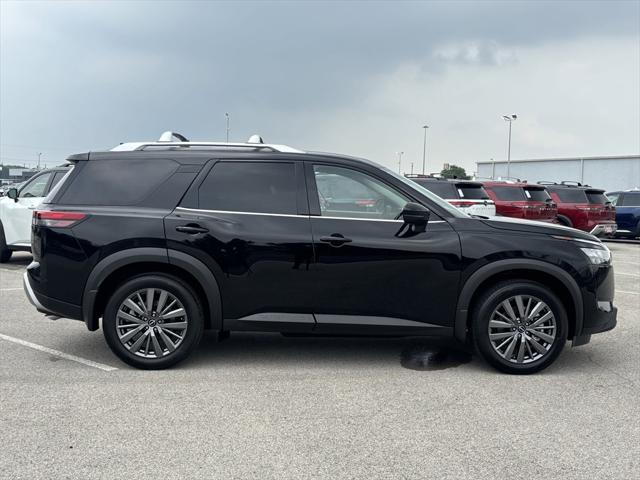 new 2025 Nissan Pathfinder car, priced at $43,428
