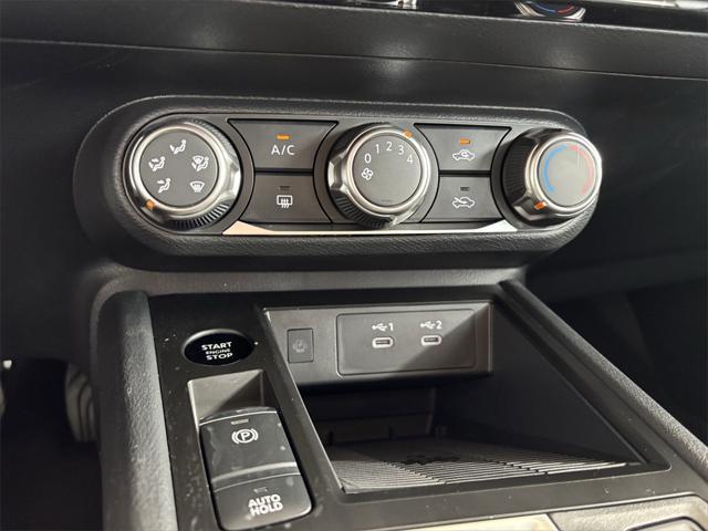 new 2025 Nissan Kicks car, priced at $24,894