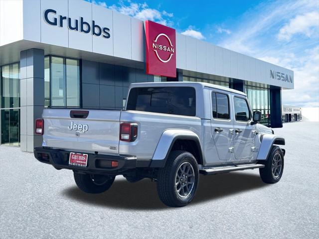 used 2023 Jeep Gladiator car, priced at $31,046