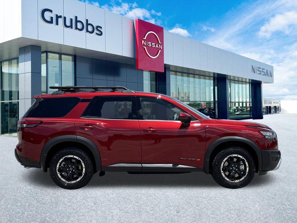 new 2025 Nissan Pathfinder car, priced at $48,550
