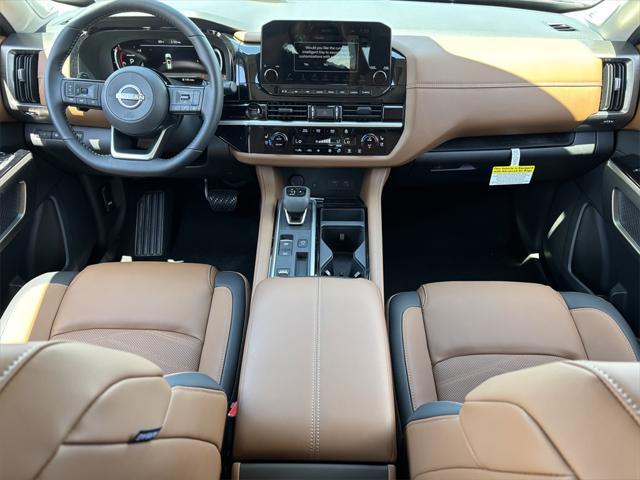 new 2025 Nissan Pathfinder car, priced at $52,485