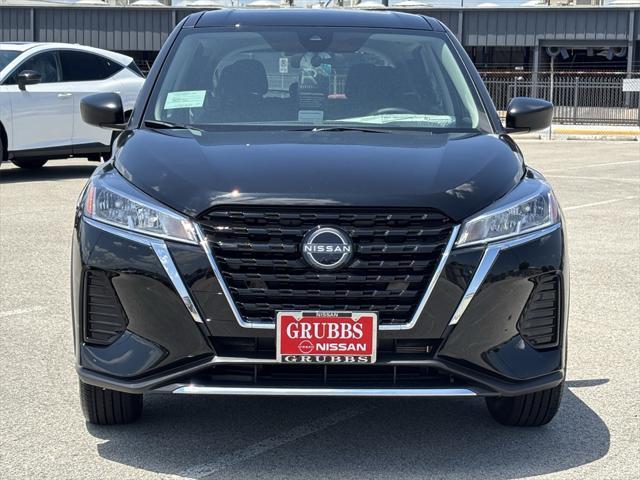 new 2025 Nissan Kicks car, priced at $23,870
